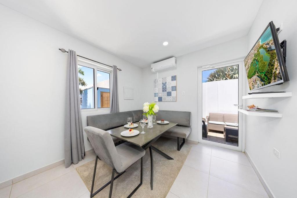 Apricity Suites Aruba Noord Esterno foto